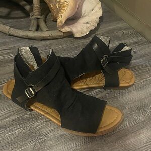 Blowfish Black and Tan Buckle Sandals